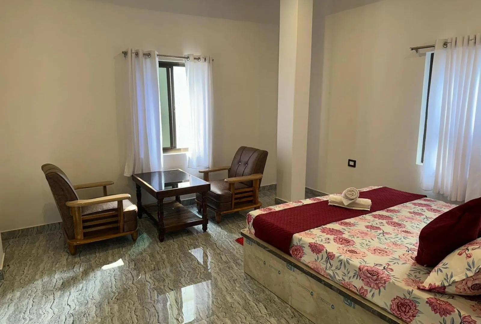 ורנאסי La Vaca India Boutique Stay 0*,  הודו